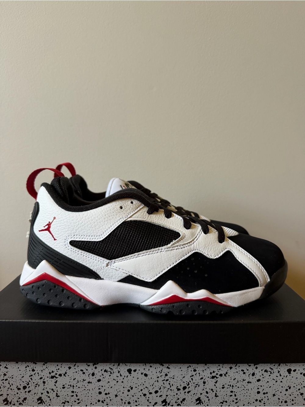 Air Jordan MVP 92 White Gym Red HQ3950-103 Men’s Size 10.5